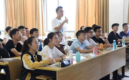 上海体育中考项目及评分标准